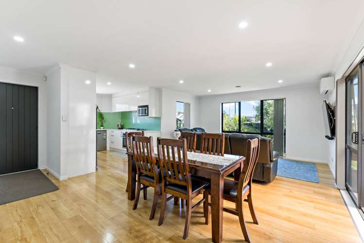 11 Castlepoint Avenue Takanini_7