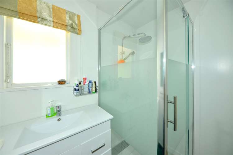 111 Halkett Road West Melton_9