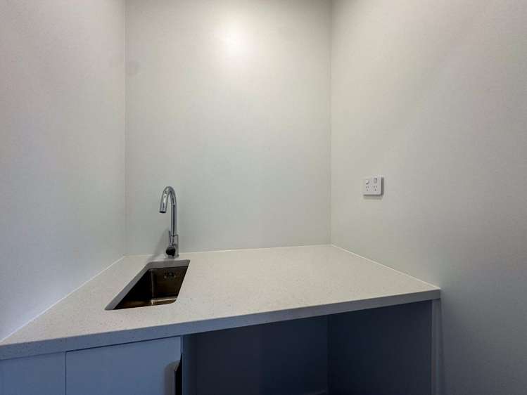 5/38 Roseman Avenue 10044_9