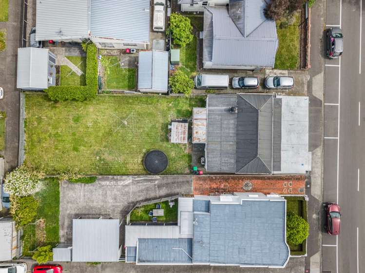 208 Lyndon Road West Hastings Central_14