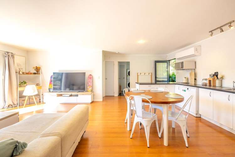 49 Te Toki Road Ostend_10