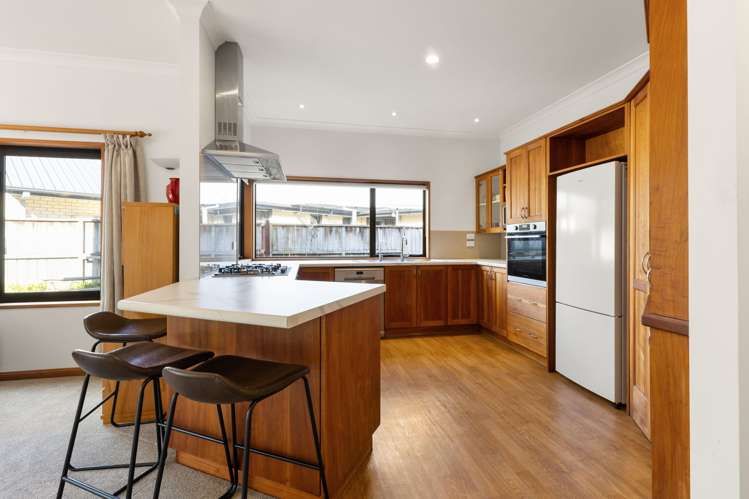 41 Huntington Drive_3