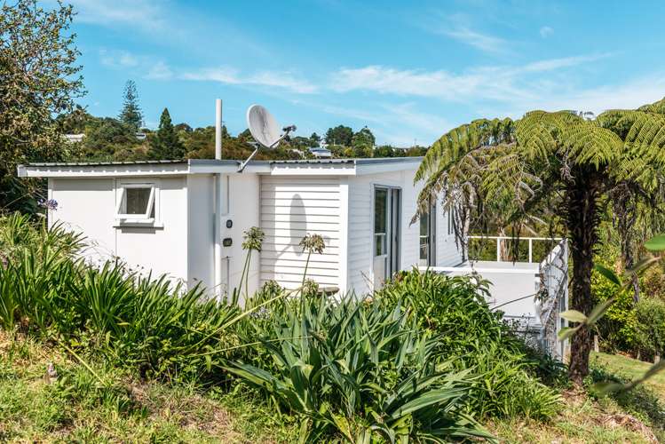19 Victoria Road Onetangi_15