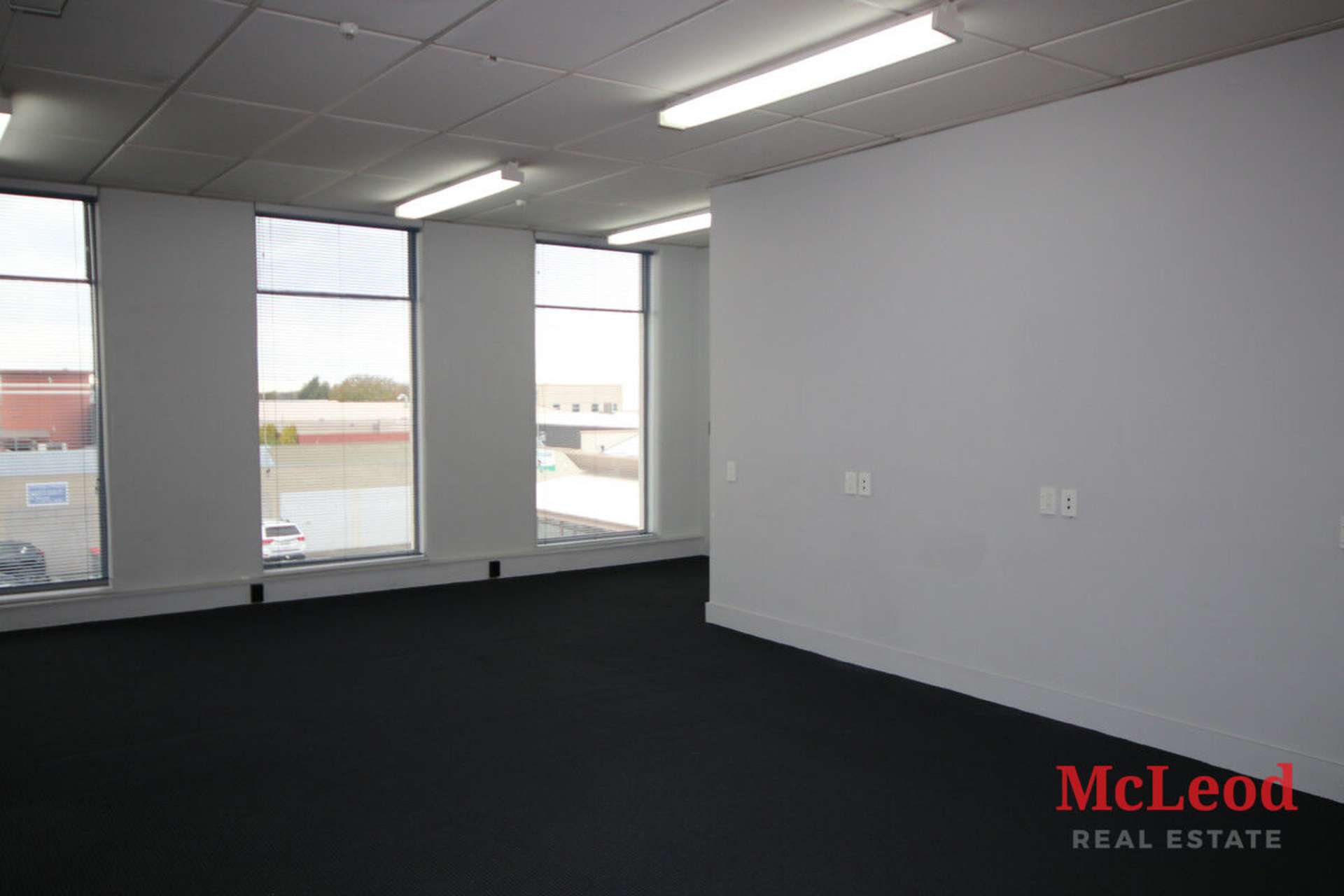 Office F/326 East Street Ashburton_0