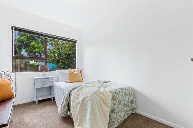 116 Whangaparoa Road Red Beach_9