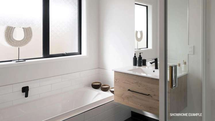 9 Kittyhawk Road Burleigh_4