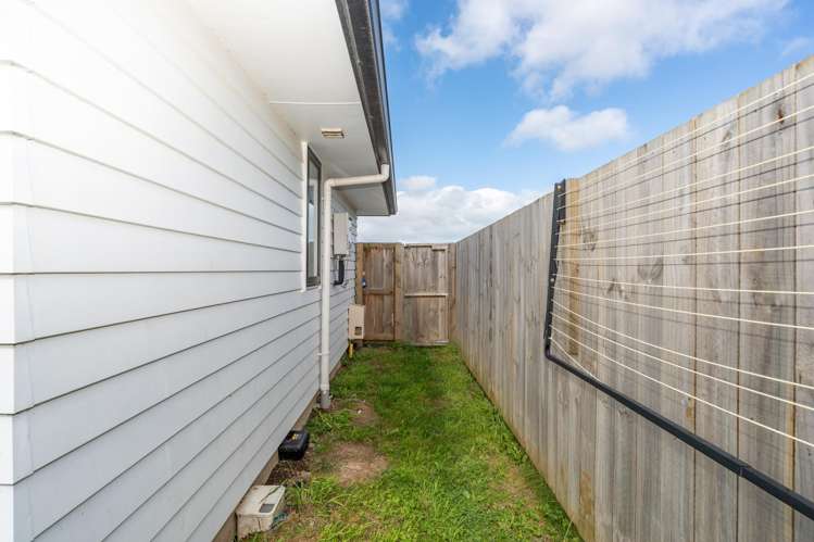 1/47 Cabourne Drive Glenview_15