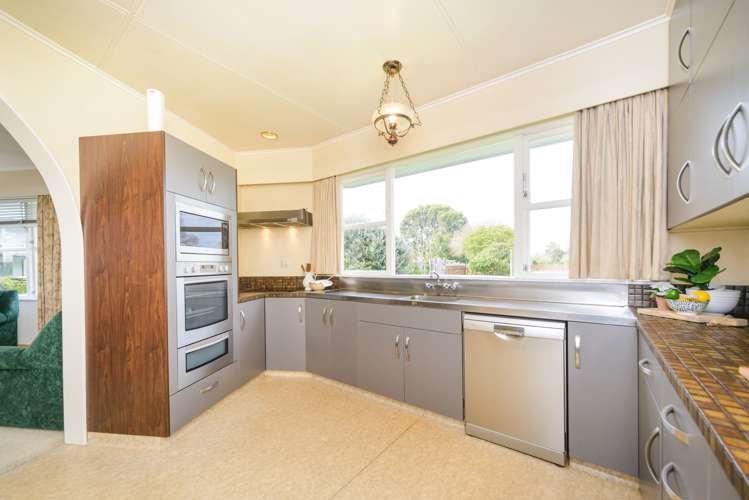 41 Fairview Avenue Feilding_12