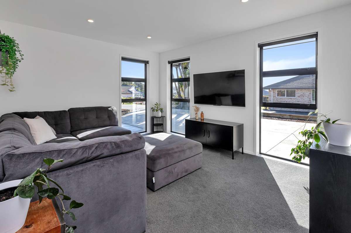 10 Lochiel Place_1