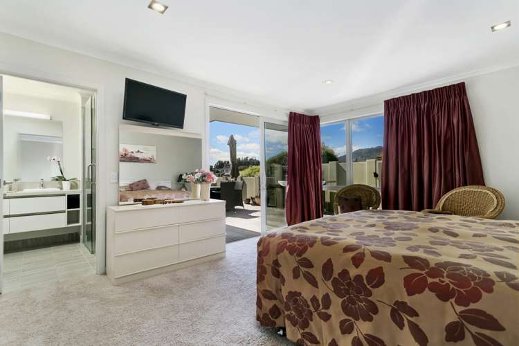 18 Botanical Heights Drive Waipahihi_10