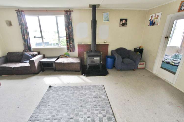 8 Lomond Avenue Tokoroa_3