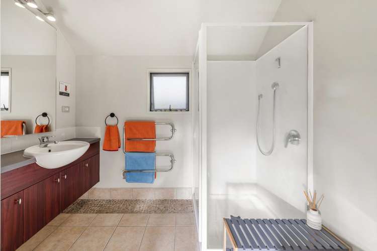 64/1420 Hamurana Road Mourea_9