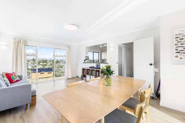 2/45 Monarch Avenue Hillcrest_1