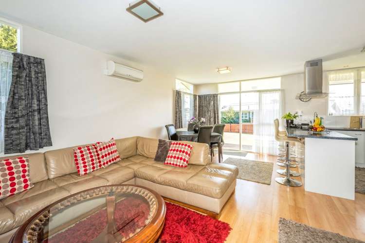 6 Eden Place Pukekohe_12