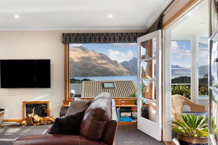 41 Suburb Street Queenstown_9