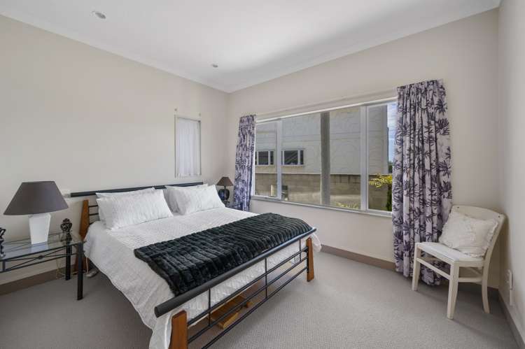 4 James Street Westshore_18