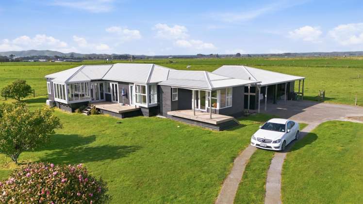 155 Cutwater Road Pukehina_18
