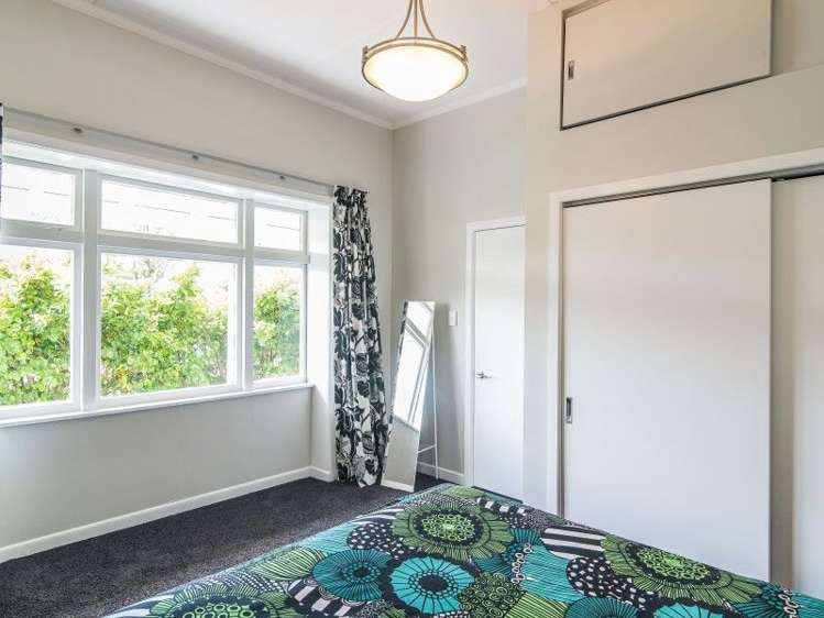 92 Mein Street Newtown_9