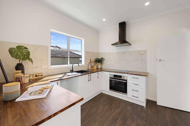 693A Richardson Road Mt Roskill_1