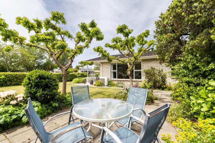 701 Queen Street East Parkvale_12