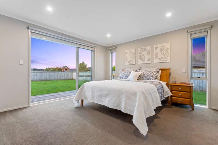 15 Orchard Terrace Riverhead_16