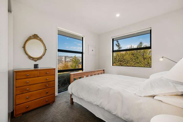 71 Infinity Drive Wanaka_18