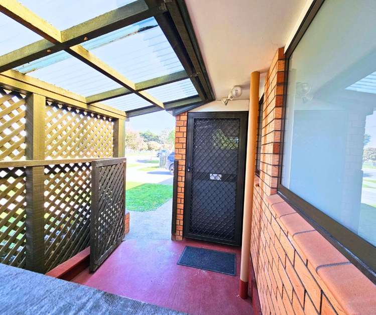 2/45 Hospital Road Blenheim_16