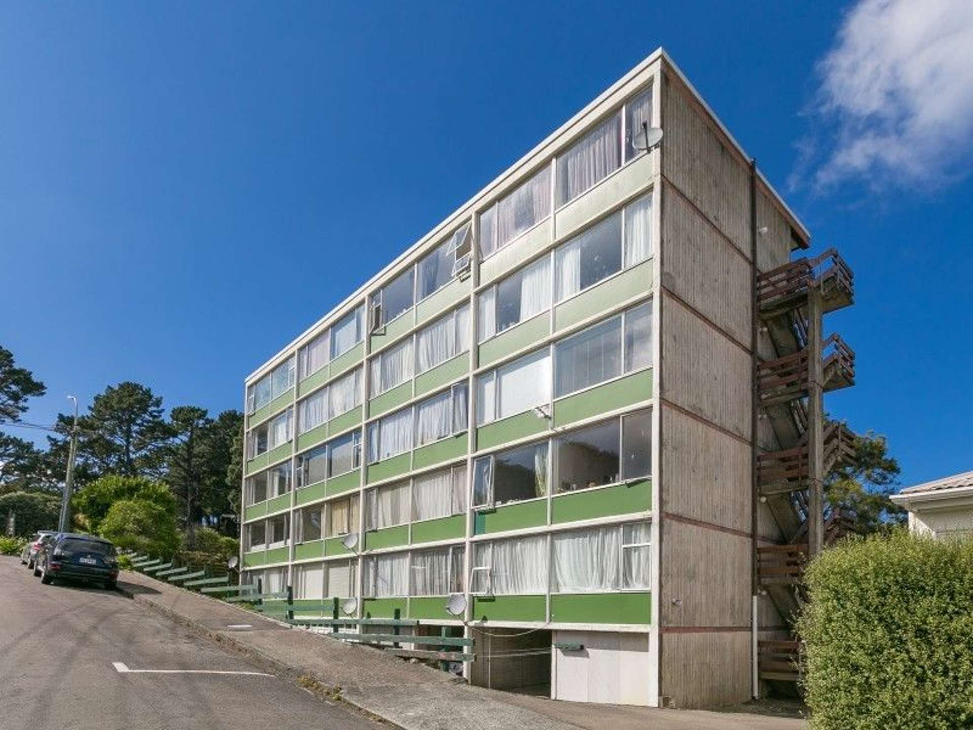 2/118 Russell Terrace Berhampore_0