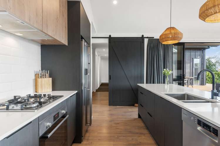 15 Keshvara Road Beachlands_7
