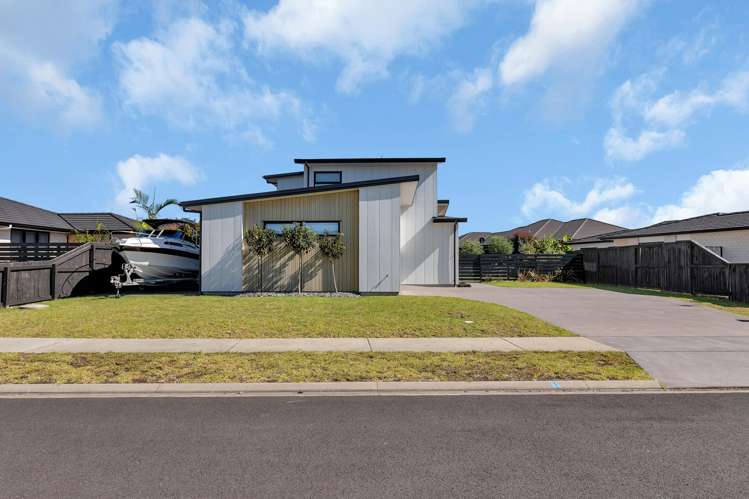 11 Olney Court One Tree Point_20