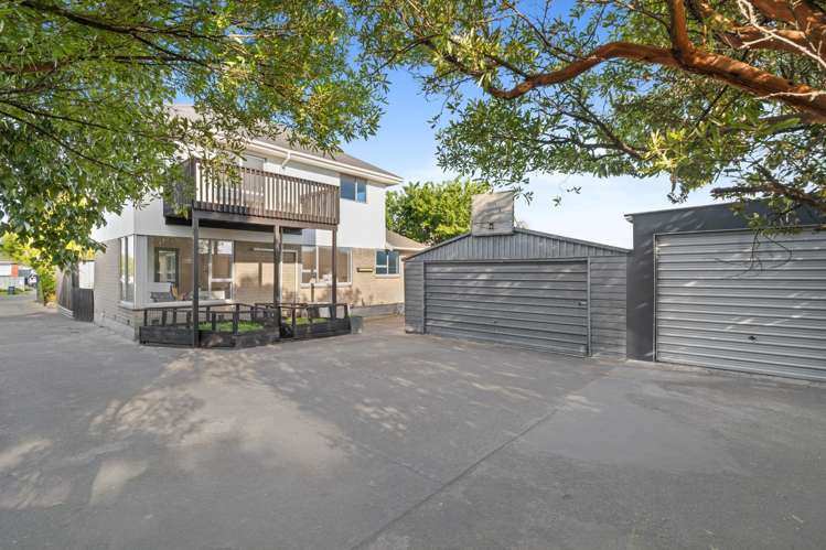 62 Rowley Avenue_0