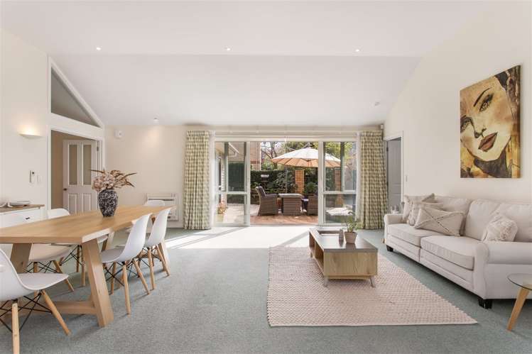 15 Acorn Close Waltham_8