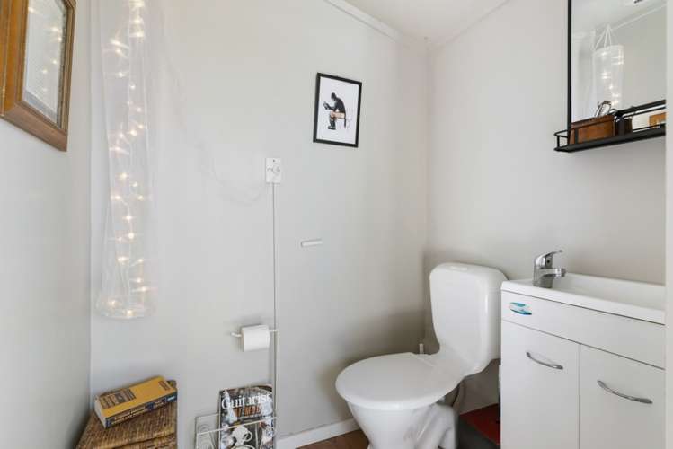 106 Lorraine Place Whangamata_15