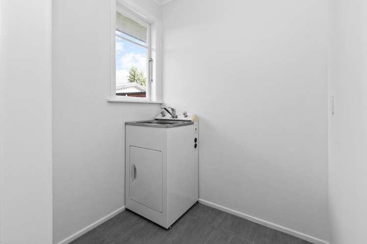 4 Gwendoline Place 1071_17