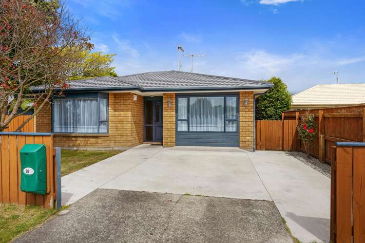 96 Makarini Street Paraparaumu_0