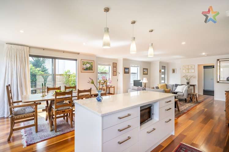 2 Latimer Way Petone_5