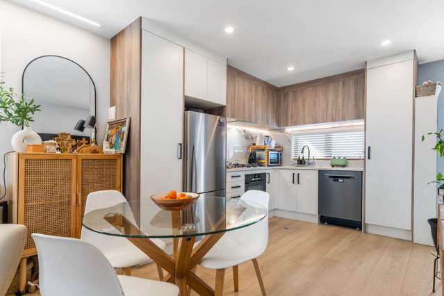 3/1b Tacitus Place Totara Vale_2