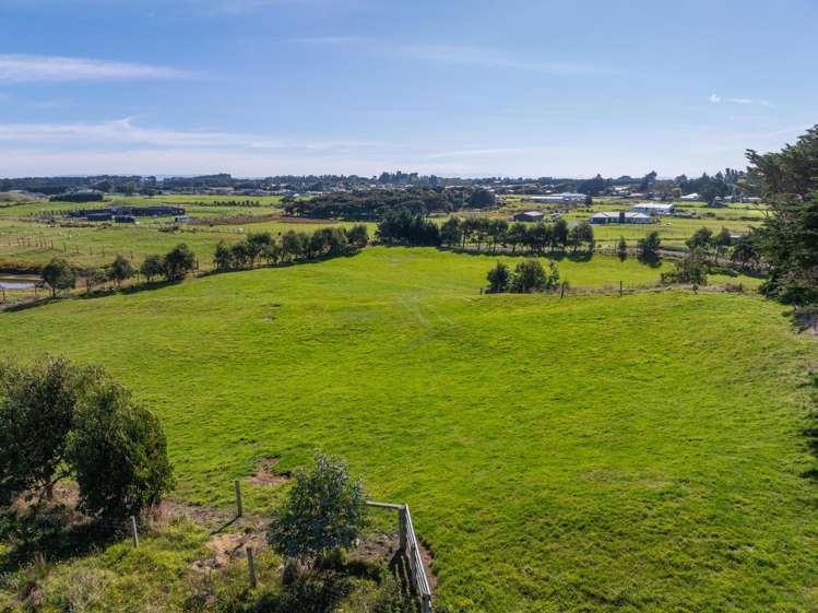 192 Grant Road Otatara_10