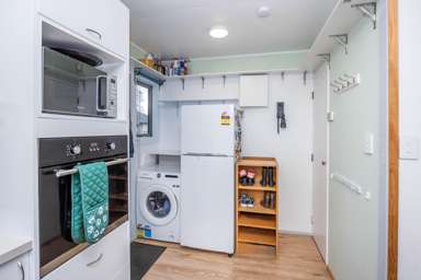 12B Vernall Street_3