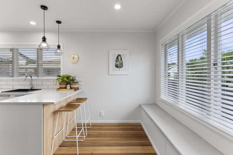 1/104 Beach Road Pahurehure_6