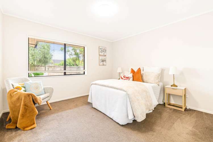 34 Summermist Drive Northpark_10