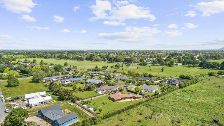 148 Amelia Place Leamington_26