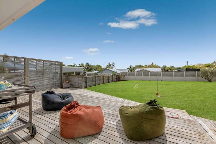 75 Karaka Road Beachlands_16