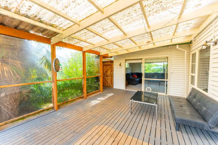 15 Neal Street Temuka_18