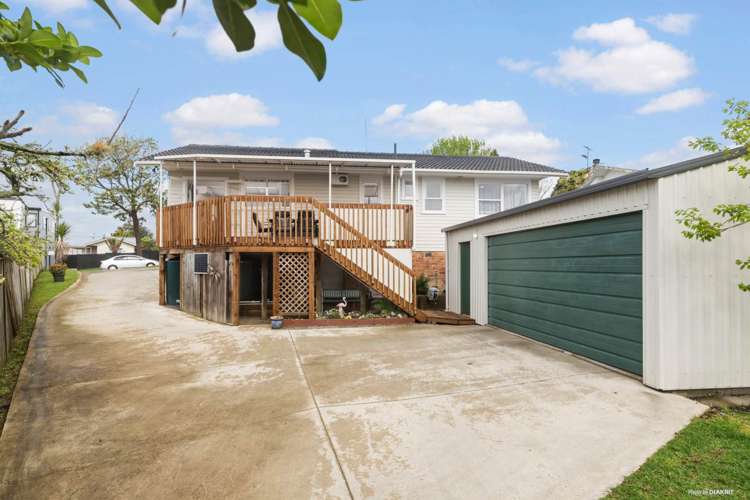 38 Hatherlow Street Glenfield_13