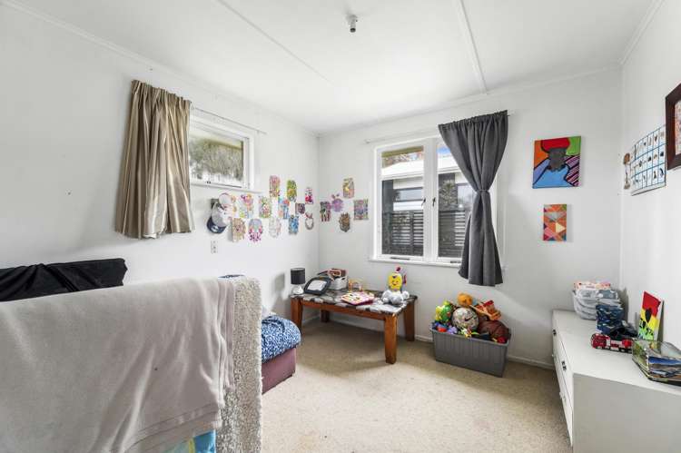 154 Clayton Road Mangakakahi_8