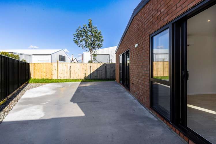 5a Cook Street 10516_16