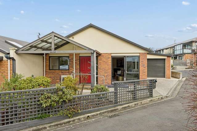 Easy Living in a Handy Location