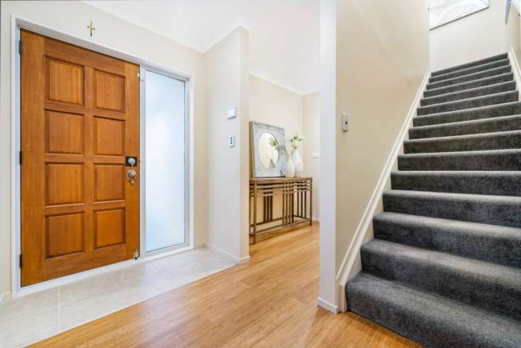 35 Baverstock Road Flat Bush_13