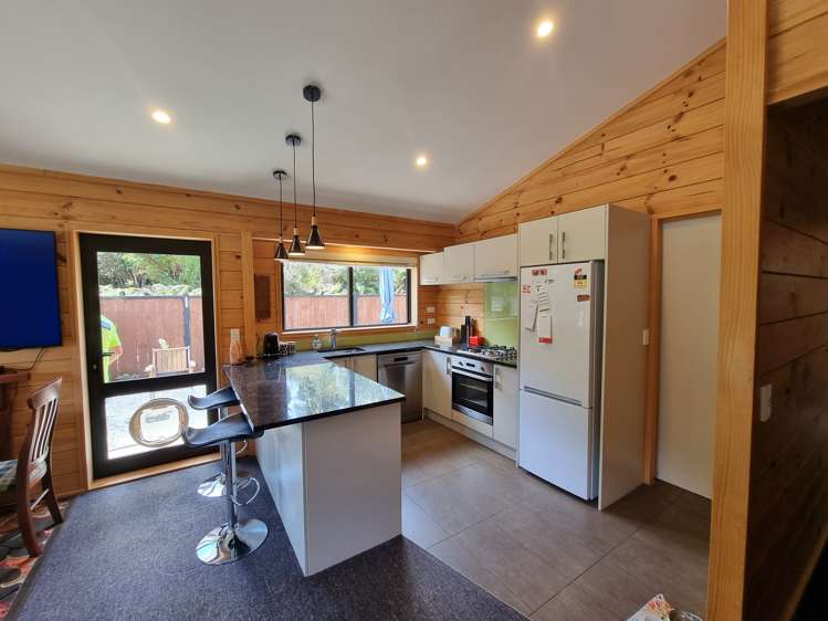 8 Hurren Place West Kumara Junction_2